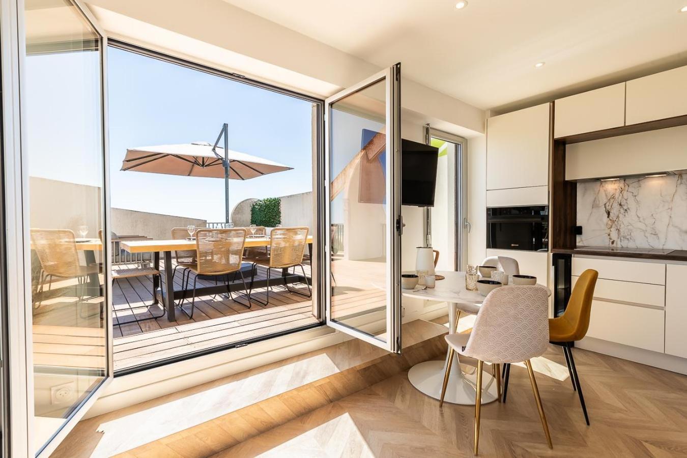 Suite Terrasse Xxl - Front De Mer - Parking - Ambiance Plage لا غراند موت المظهر الخارجي الصورة